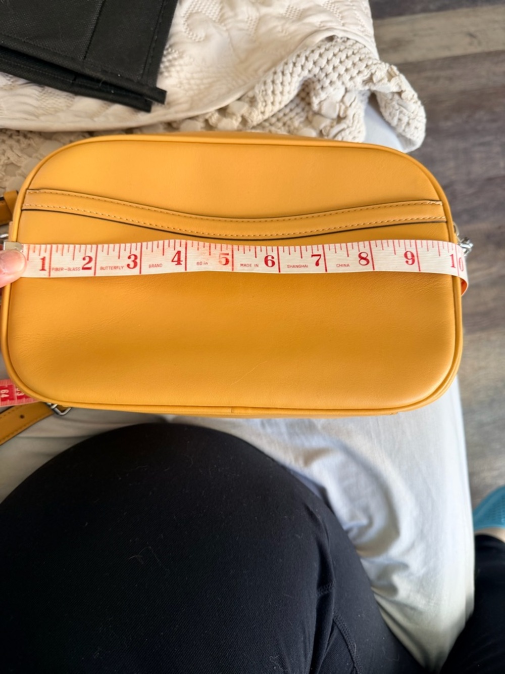 Coach Vibrant Yellow Camera Crossbody Bag New Never Used - Picture 6 of 8